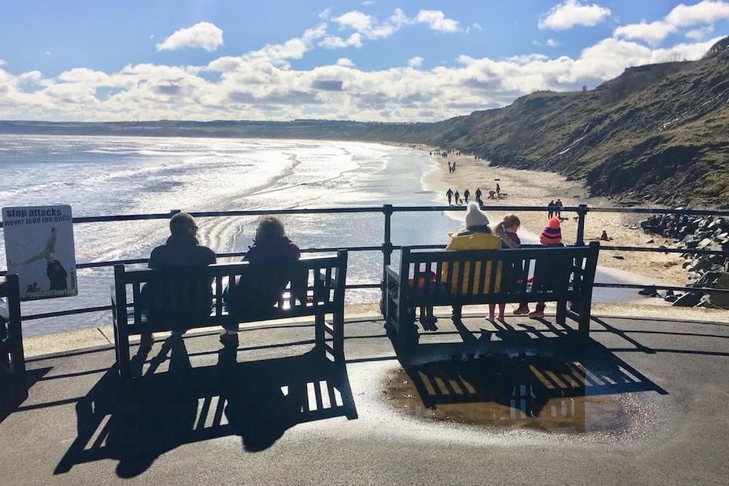 Tidesreach Filey, Sleeps 13, Close To Beach Buitenkant foto