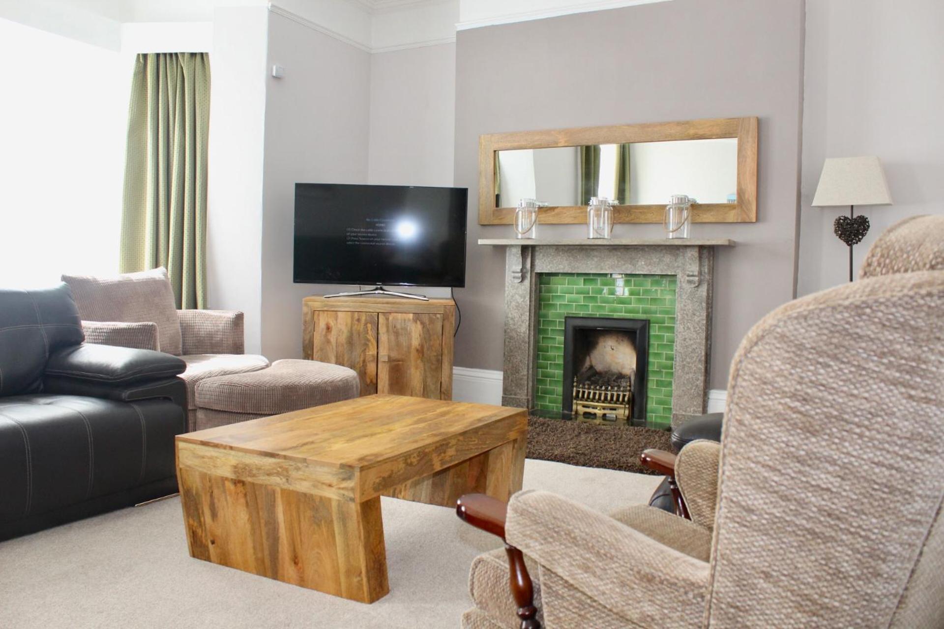 Tidesreach Filey, Sleeps 13, Close To Beach Buitenkant foto