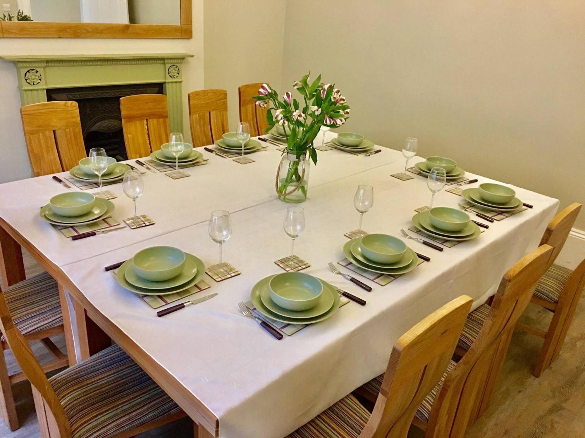 Tidesreach Filey, Sleeps 13, Close To Beach Buitenkant foto